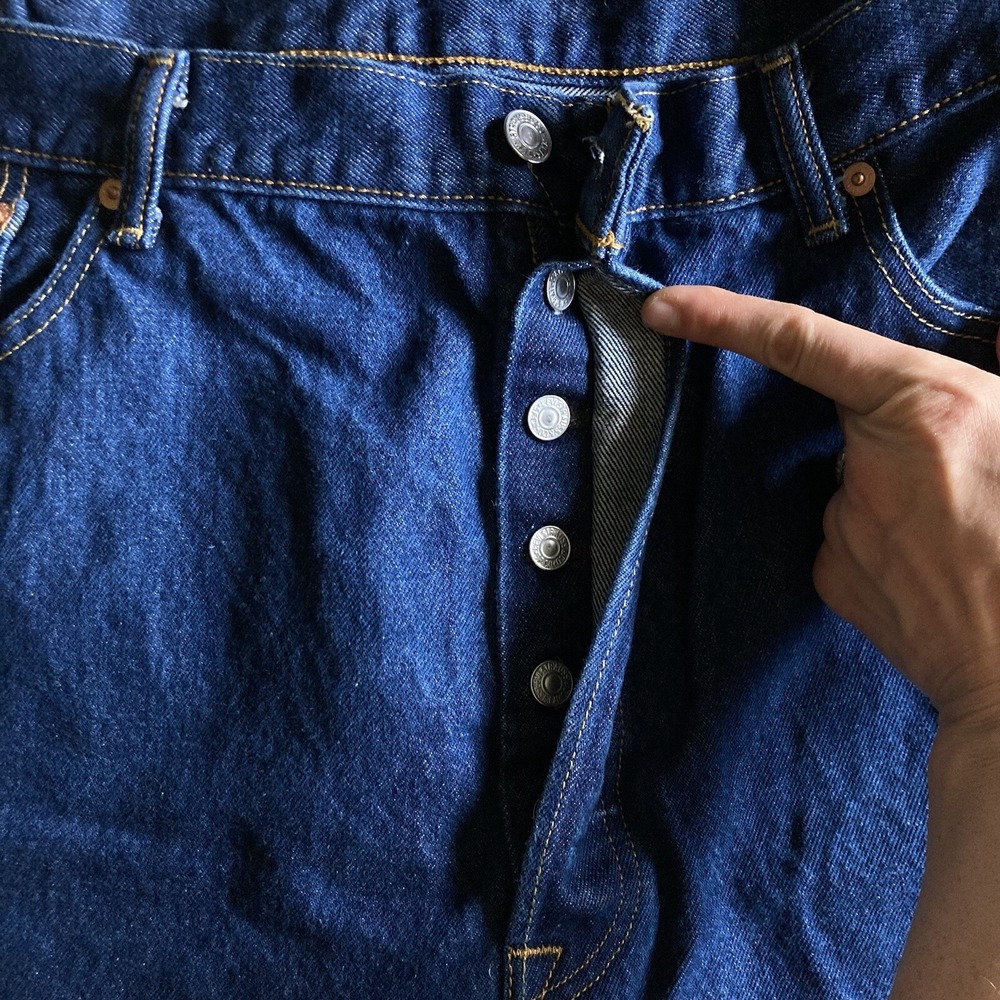 Levis 501 Original Mens Red Tab StraightFit ButtonFly Dark Wash Blue Jean 38x29 - Picture 5 of 16